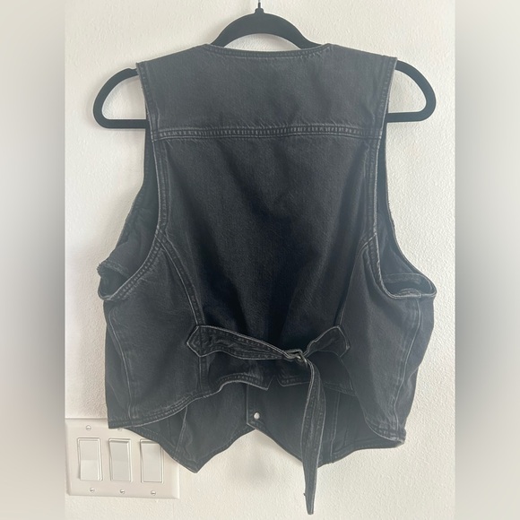American Eagle Outfitters Charcoal Denim Vest - Picture 3 of 8
